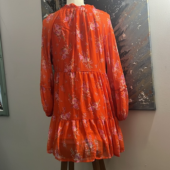 Vince Camuto NWT floral dress - Picture 2 of 3